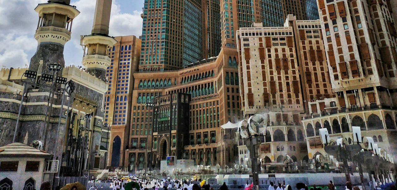 قم بتعزيز نطاق تأثيرك من خلال فرص الرعاية العقارية لدينا